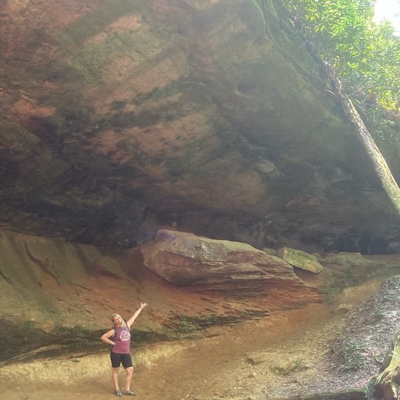 Meet your Posher, Karyn - Picture 7 of 7